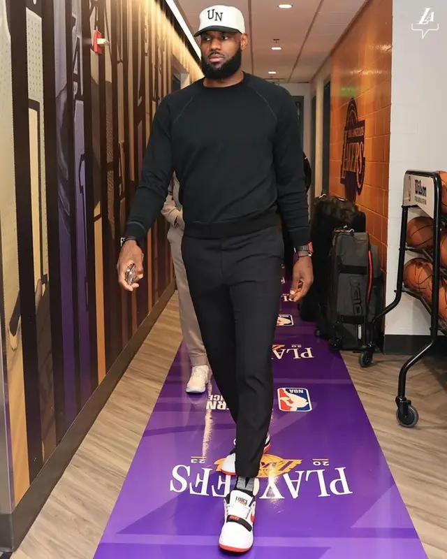 LeBron James outfit in Canada Goose, Tom Ford, and Uninterrupted, 2023