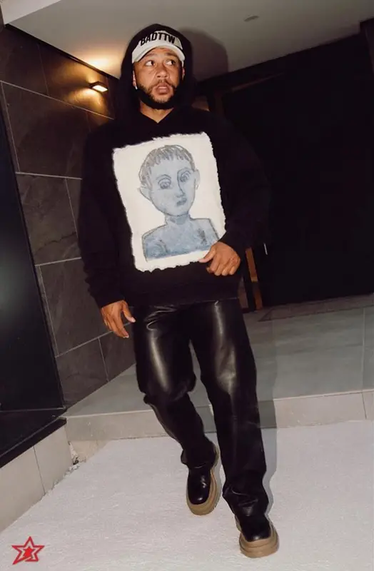 Memphis Depay outfit in Blueboii, 2023