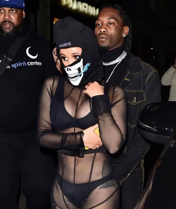 Cardi B outfit in Ecosys La, 2020