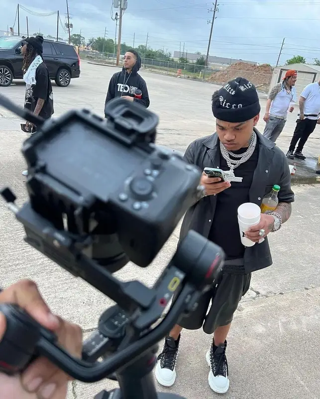 No Cap outfit in Ricco Gioventu, 2023