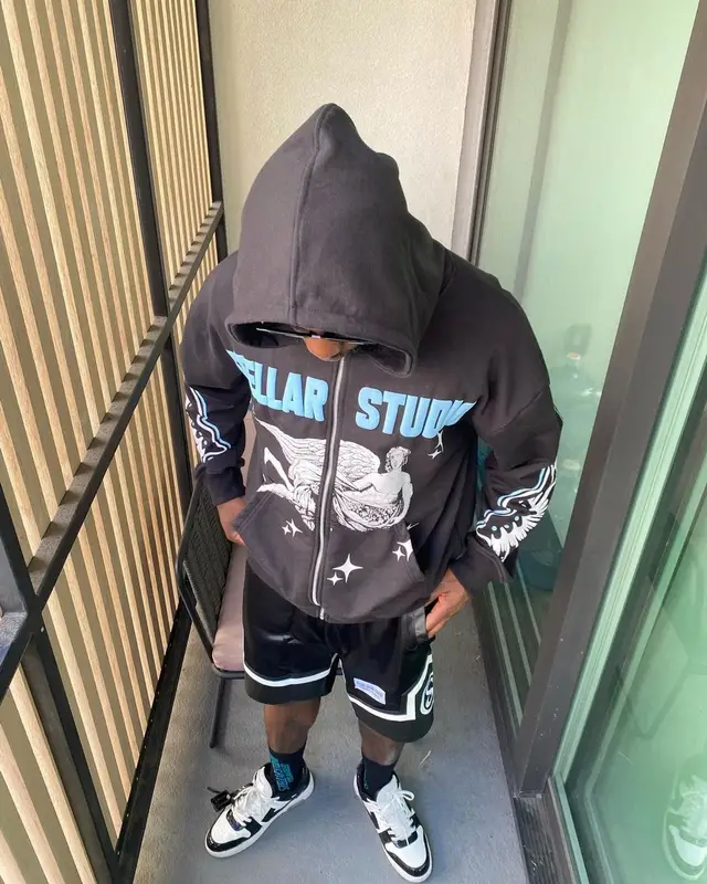 T-Shyne outfit in Stellar Studio, 2023