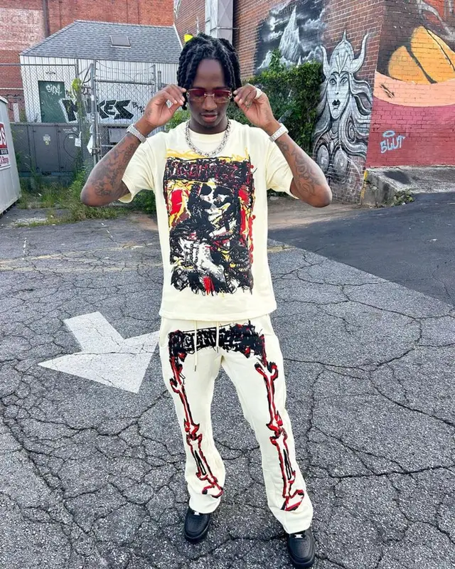 Yung Mal outfit in Ricchezza Forever, Nike, and Cartier, 2023