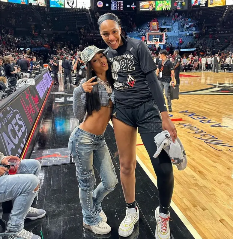 Coi Leray outfit in Knwls and Diesel, 2023