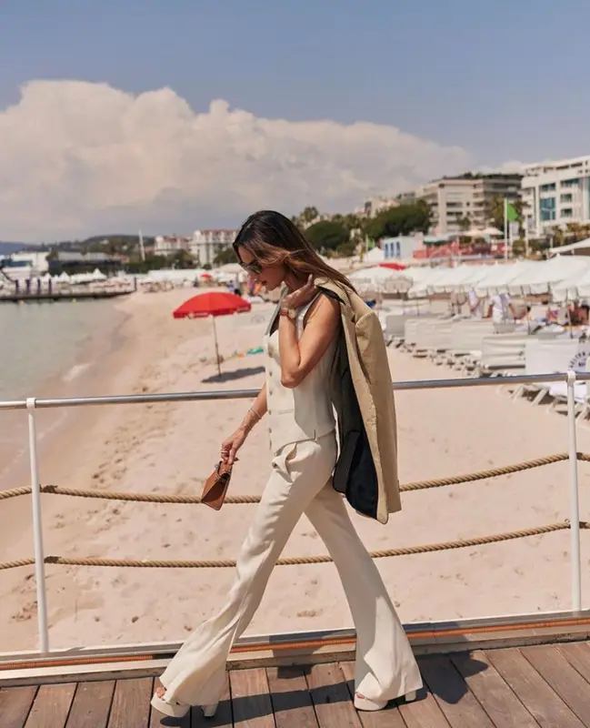 Alessandra Ambrosio outfit in Petar Petrov and Hermes, 2023