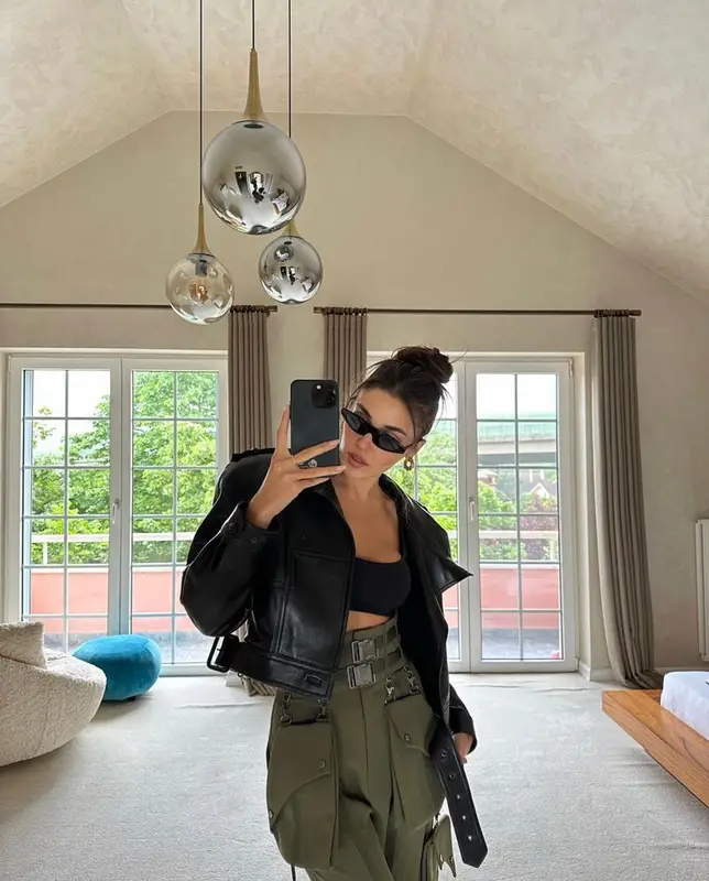 Hande Erchel outfit in Saint Laurent, Alexander McQueen, and Dolce & Gabbana, 2023