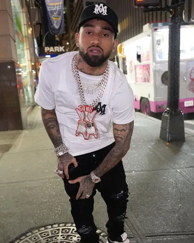 Bryant Mayers outfit in Amiri, 2023
