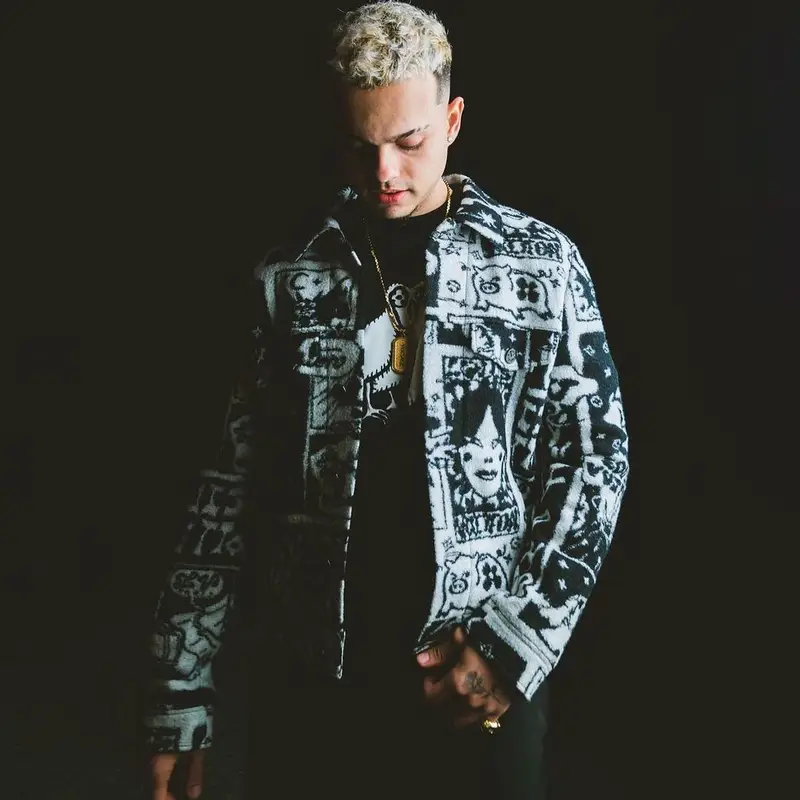 Dallass outfit in Louis Vuitton, Prada, and Ferragamo, 2023