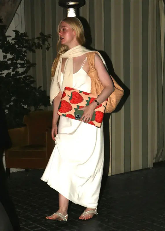 Elle Fanning outfit in Cartier, Bottega Veneta, and The Row, 2023