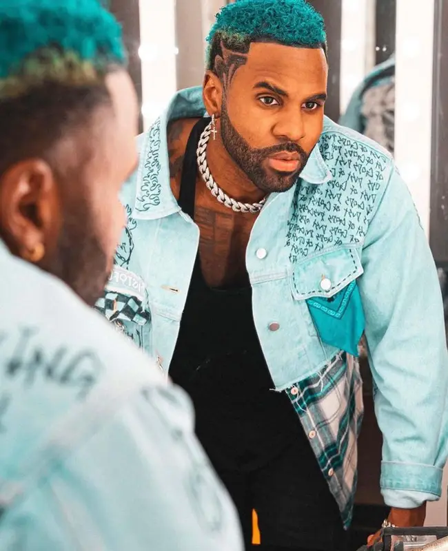 Jason Derulo outfit in Dust Of Gods, 2023