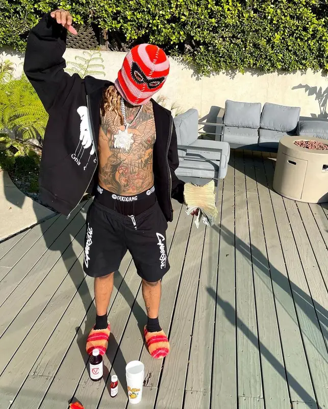 Lil Gnar outfit in Gnarcotic, Marni, and Glo Gang, 2023