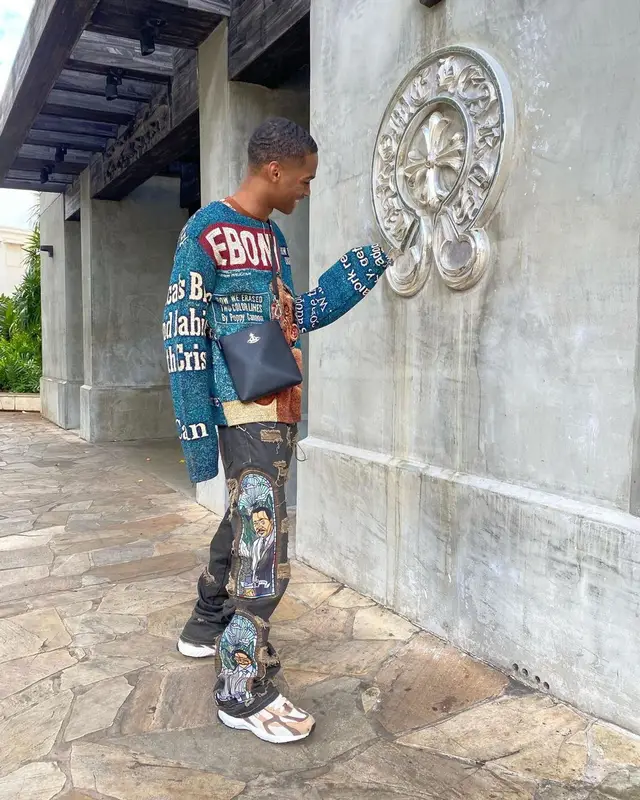 Yvngxchris outfit in Barriers, Vivienne Westwood, and Apple, 2022
