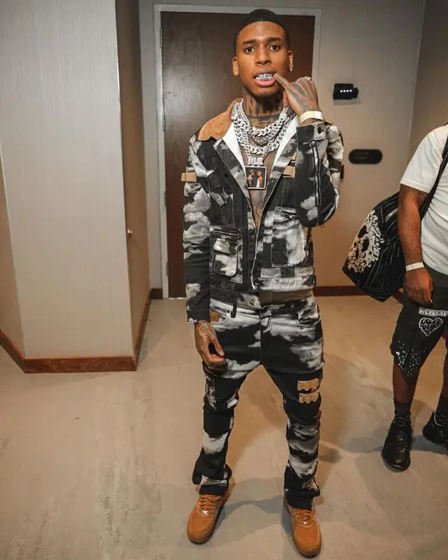 NLE Choppa outfit in The Hideout Clothing, 2023