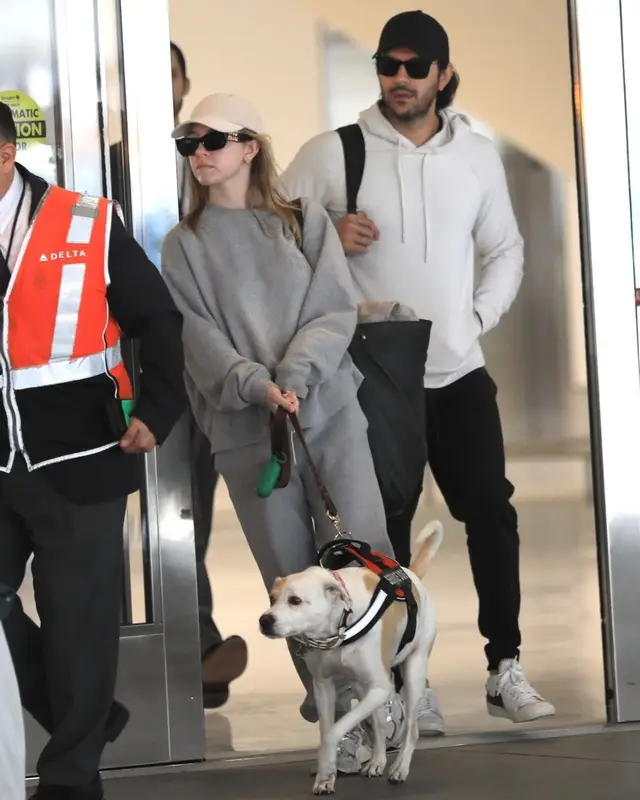 Sydney Sweeney outfit in New Balance and Miu Miu, 2023