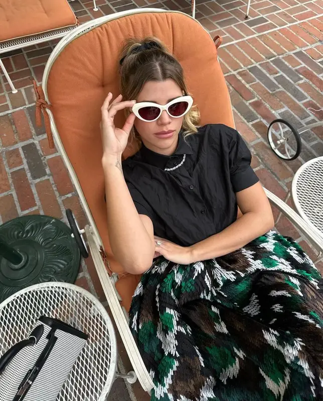 Sofia Richie outfit in Hermes, Lanvin, and Tom Ford, 2023