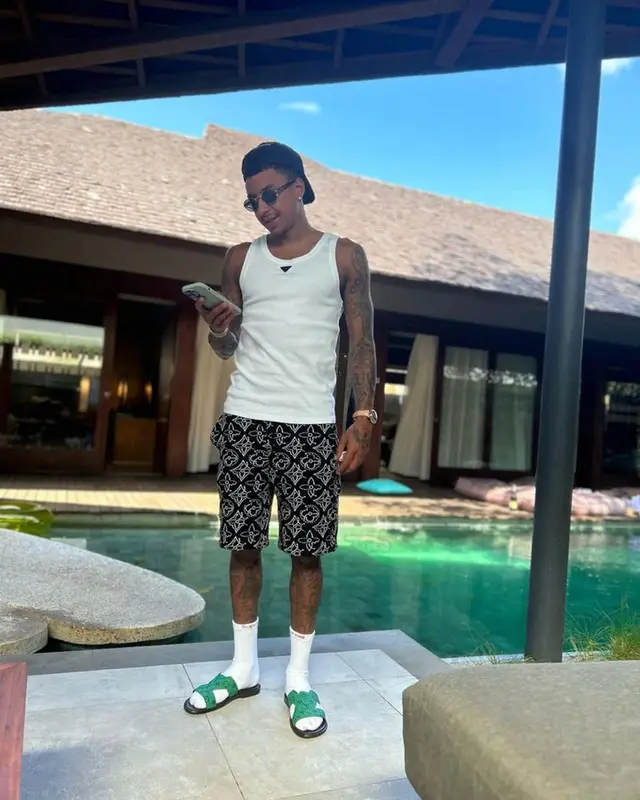 Jesse Lingard outfit in Prada, Louis Vuitton, and Chrome Hearts, 2023