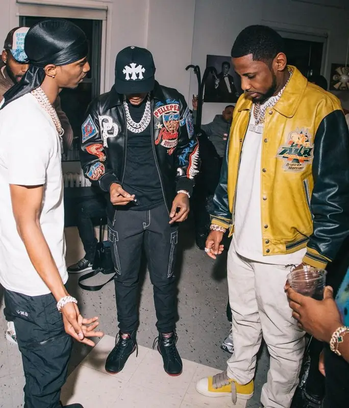 A Boogie Wit Da Hoodie outfit in Supreme, Chrome Hearts, and True Religion, 2023