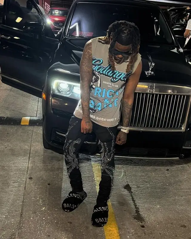 VV$ Ken outfit in RSZY, 2023