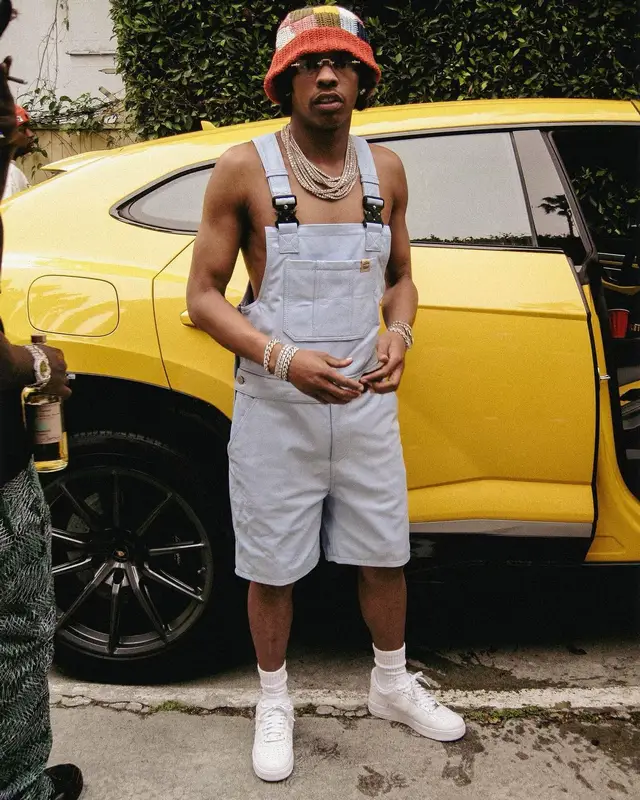 Lil Baby outfit in Cartier, Marni, and No Vacancy Inn, 2023