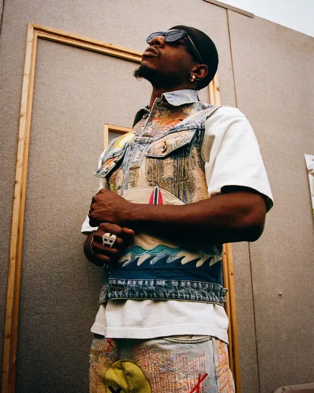 Joey Badass outfit in Who Decides War, Nike, and Pale, 2023