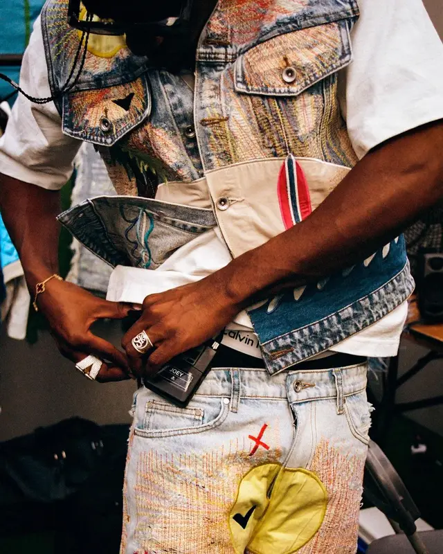 Joey Badass outfit in Who Decides War, Nike, and Pale, 2023
