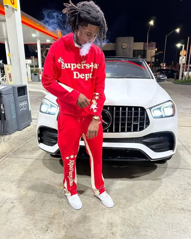 Jwondr Entt outfit in 410 Superstar Apparel , 2023