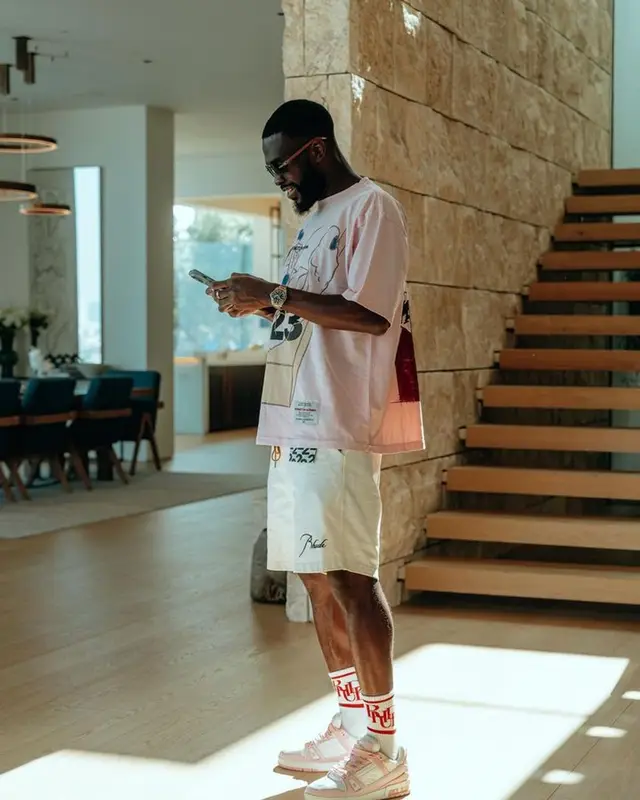 Fikayo Tomori outfit in Rhude, Louis Vuitton, and Cartier, 2023