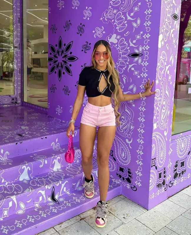 Jilly Anais outfit in Alexander Wang, Mugler, and Alexander McQueen, 2023