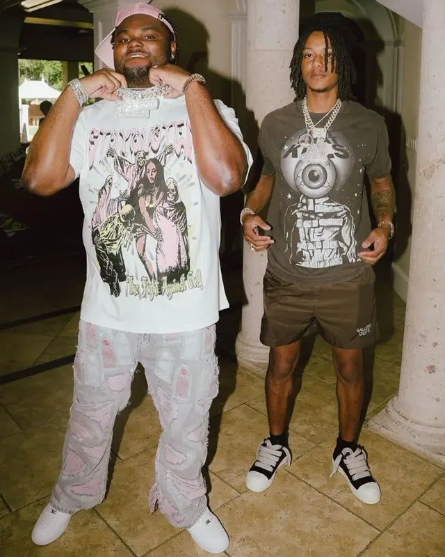 Tee Grizzley outfit in Nike, Who Decides War, and Nahmias, 2023