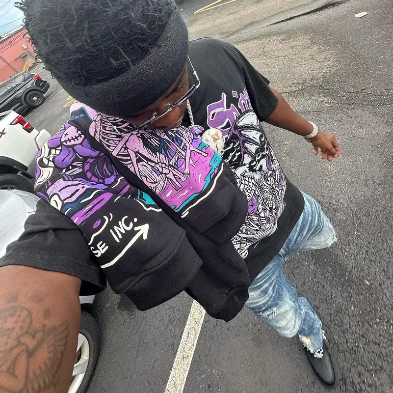 Sleepy Hallow outfit in Royal Surge, Supreme, and Cartier, 2023