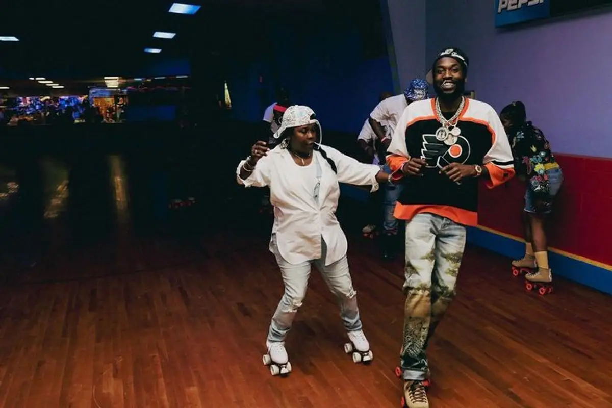 Meek Mill outfit in Philadelphia Flyers, Amiri, and Ceo Slow, 2023