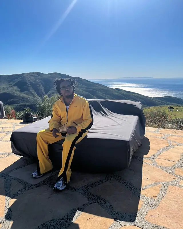 Olamide outfit in Celine and Balenciaga, 2023