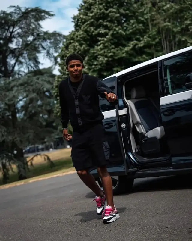 Wesley Fofana outfit in Louis Vuitton and Dior, 2023