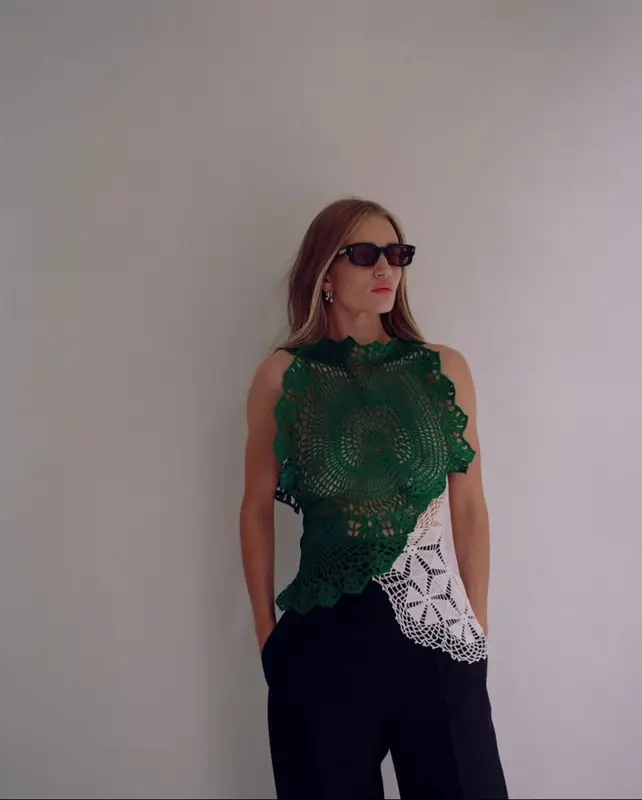 Rosie Huntington-Whiteley outfit in The Row, Jacques Marie Mage, and Gia Borghini, 2023