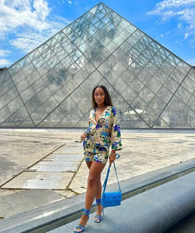Jilly Anais outfit in Off-White and Bottega Veneta, 2023