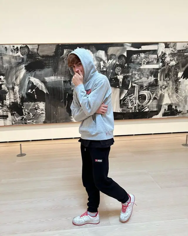 Gabriel Guevara outfit in Supreme, Diesel, and Nike, 2023
