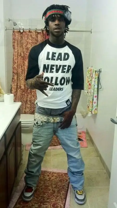 Chief Keef outfit in Custom, Louis Vuitton, and Gucci, 2012