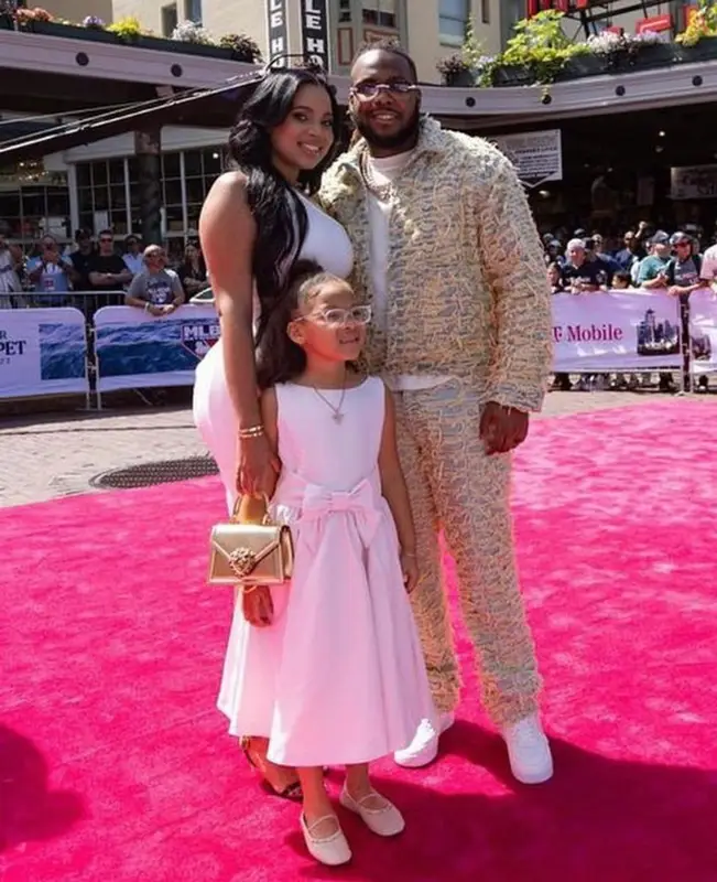 Vladimir Guerrero Jr outfit in Who Decides War and Nike, 2023