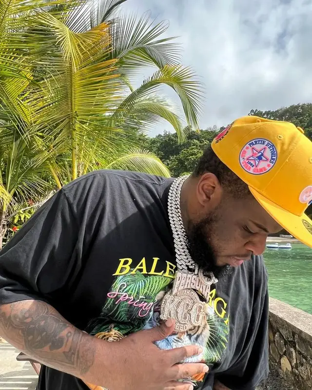 Maxo Kream outfit in Balenciaga and Jordan, 2023
