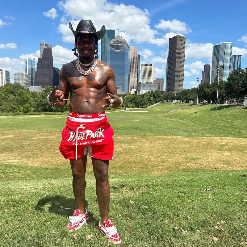 Sauce Walka outfit in Hyde Park, Louis Vuitton, and Supreme, 2023