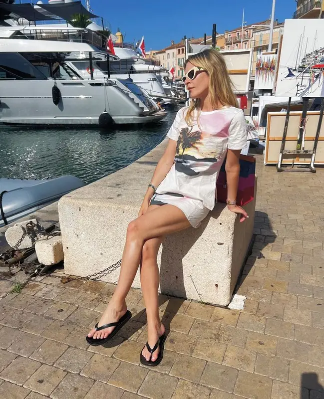 Morgan Stewart outfit in Christopher Esber, Bottega Veneta, and The Row, 2023