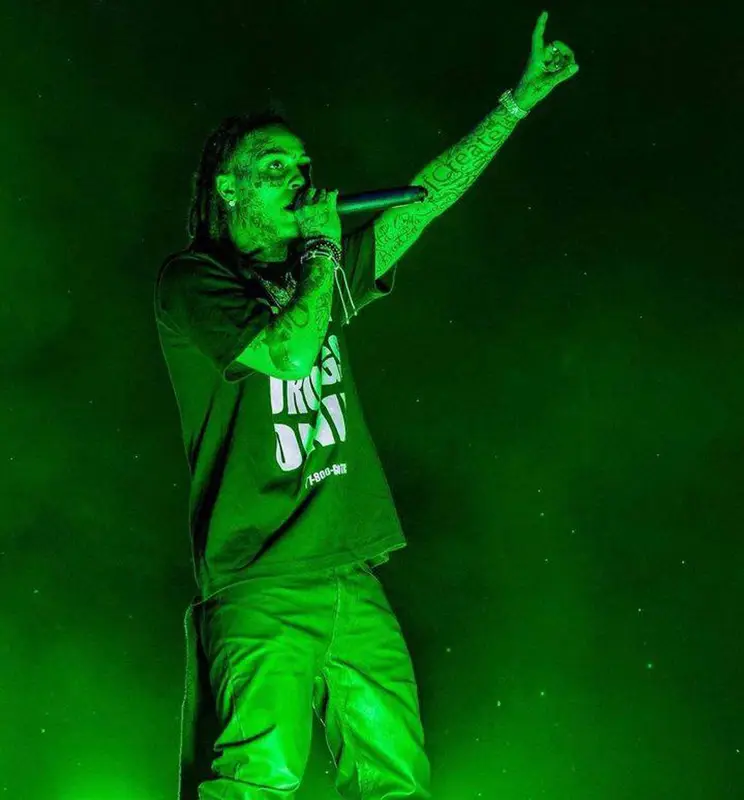 Lil Skies outfit in Gnarcotic and Loose Made, 2023