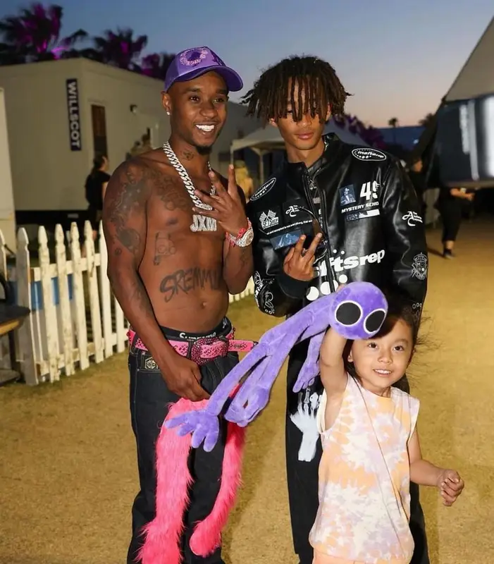 Slim Jxmmi outfit in Erehwon, 2023
