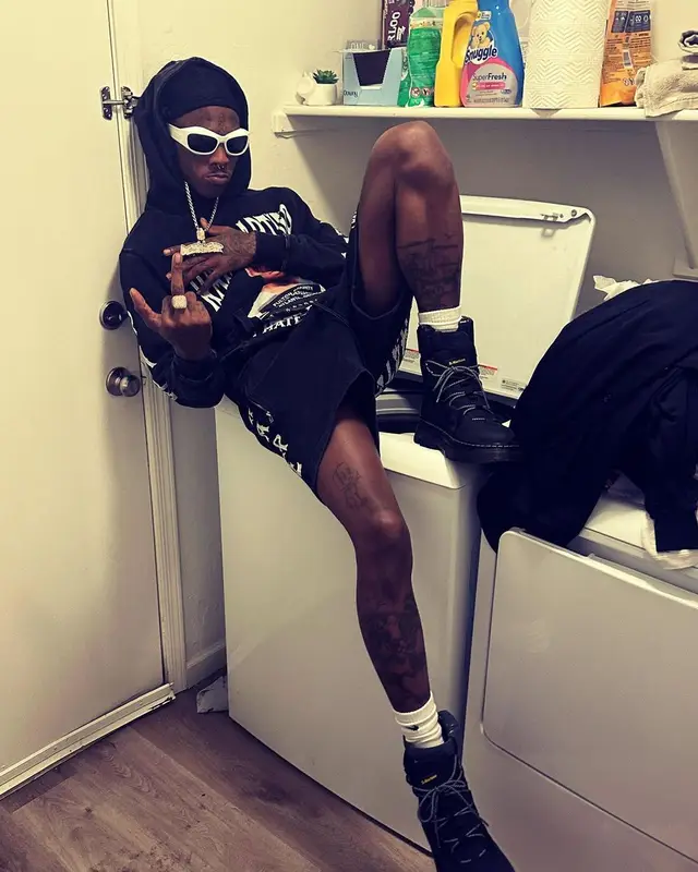 Famous Dex outfit in Rare Cartier, Dr. Martens, and Bottega Veneta, 2023