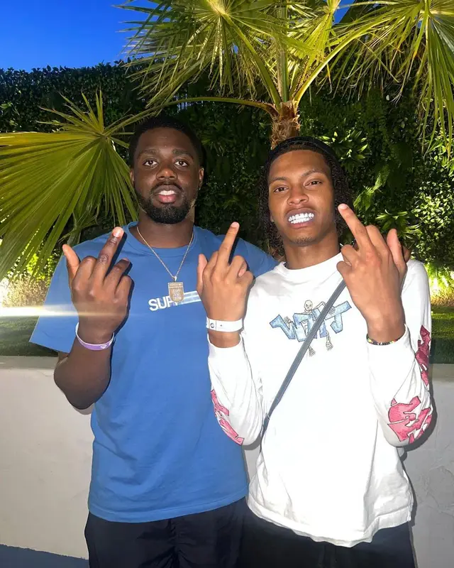 Nemzzz outfit in Off-White, Jordan, and Chrome Hearts, 2023