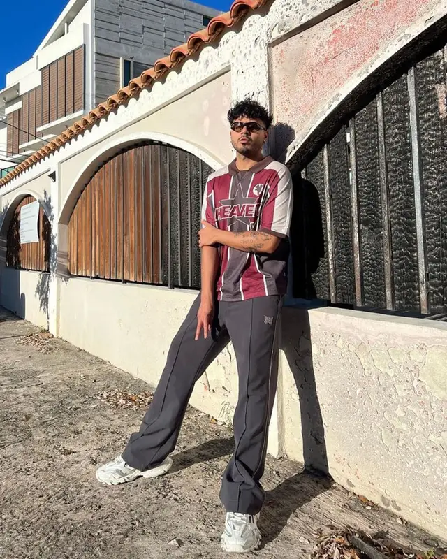 Álvaro Díaz outfit in Marc Jacobs, Needles, and Bonnie Clyde, 2023