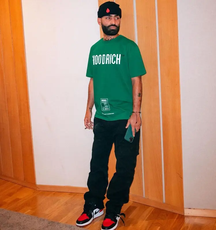 Arcangel outfit in Hoodrich, Off-White, and Nike, 2023
