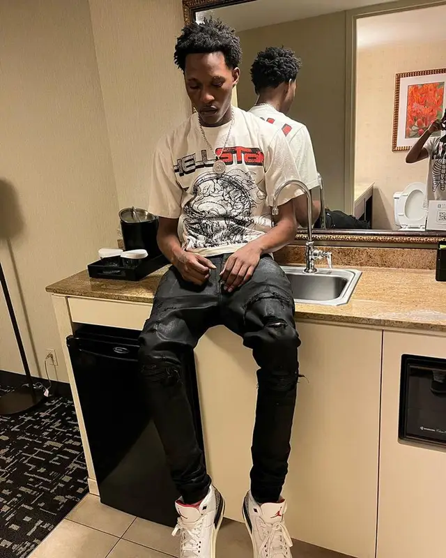 Bandmanrill outfit in Hellstar, Amiri, and Jordan, 2023