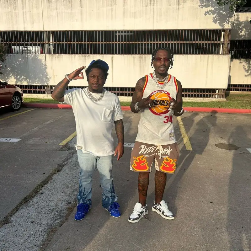 Sauce Walka outfit in Hyde Park, Off-White, and Cartier, 2023