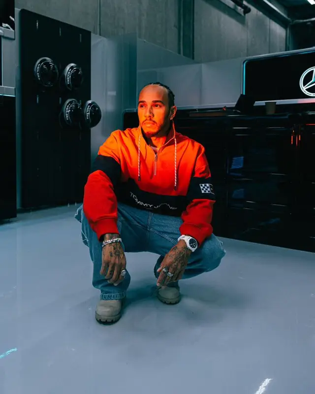 Lewis Hamilton outfit in Tommy Hilfiger and Timberland, 2023