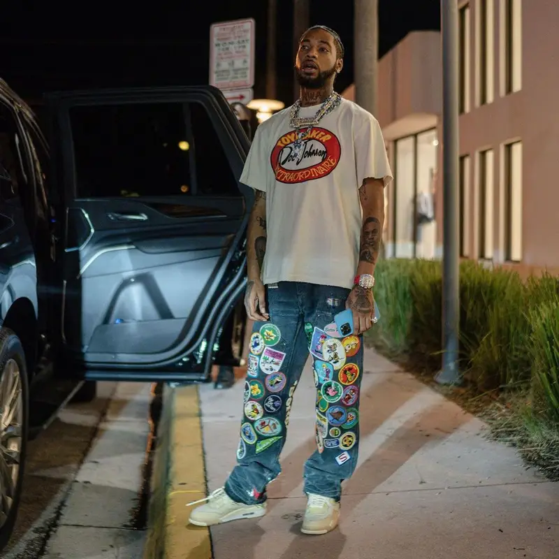 Key Glock outfit in Gallery Dept., Nike, and Off-White, 2023